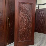 রাজকীয় কারুকার্যের সলিড ডোর